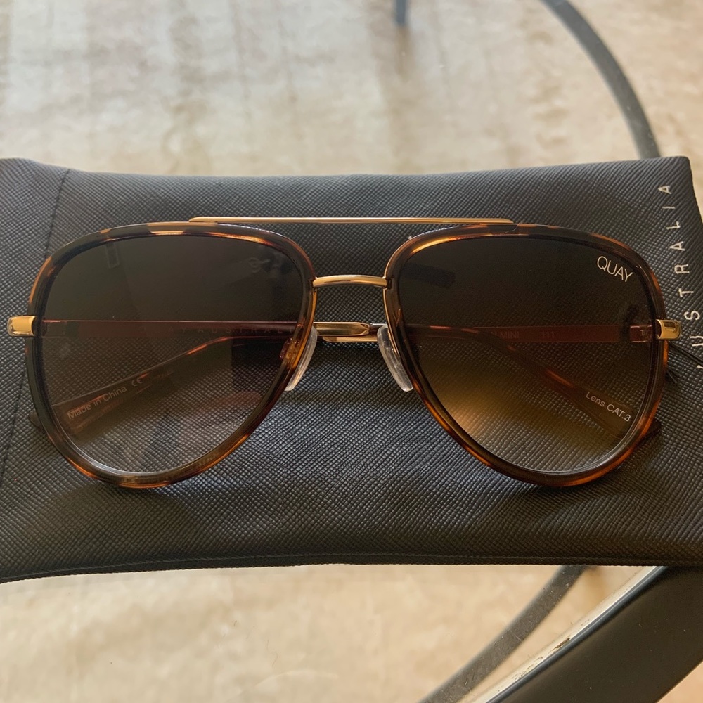 Quay “All-In Mini” sunglasses